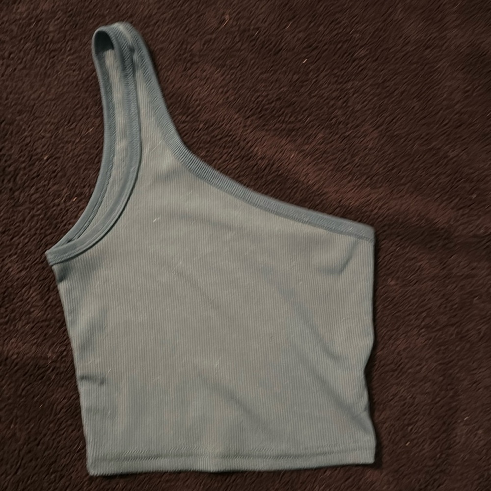 Green one sleeve crop top